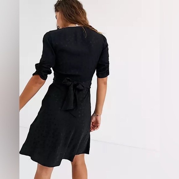 AllSaints Avery Floral Dress - Picture 3 of 7